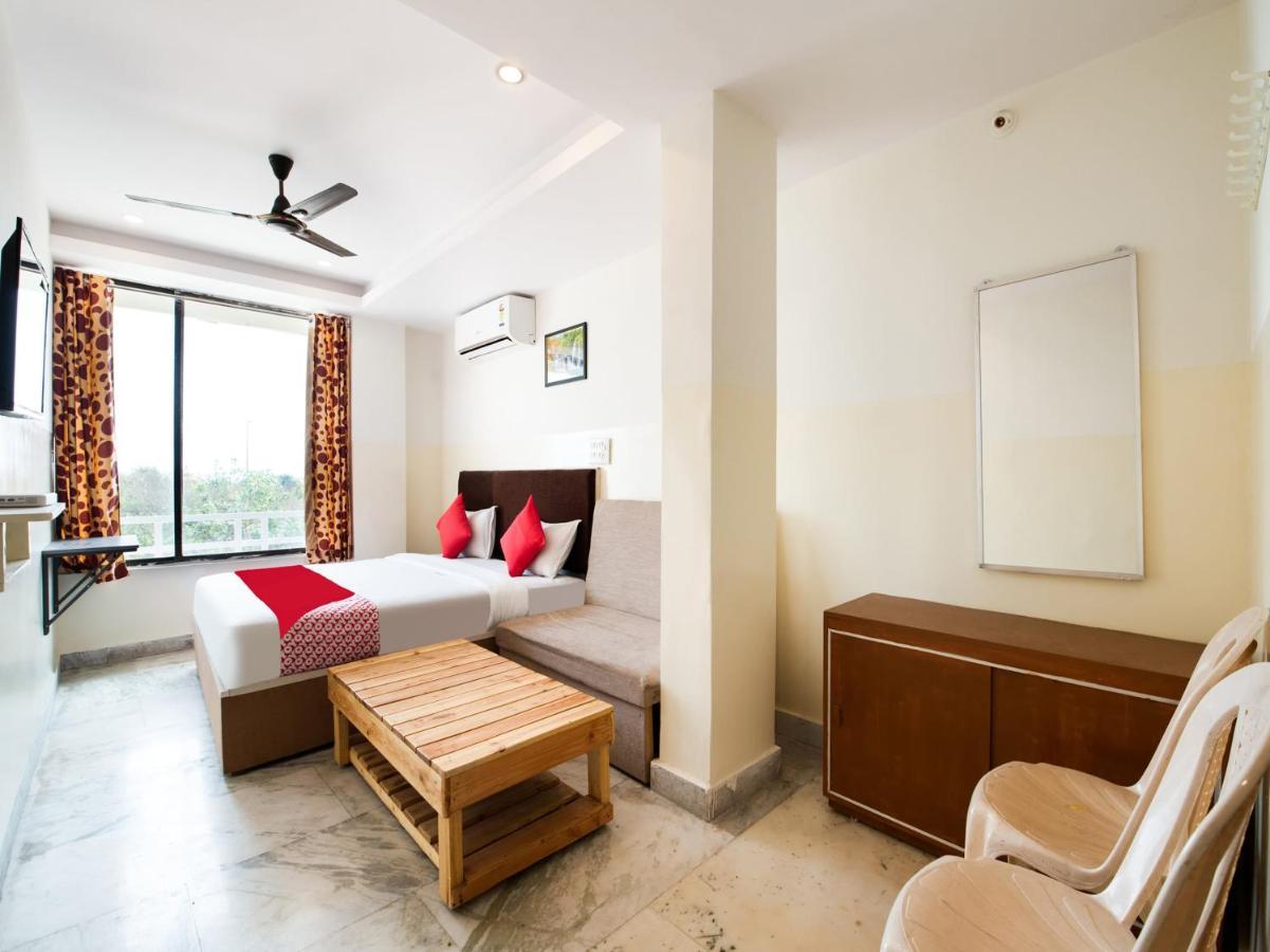 Oyo 69511 Hotel Sea E Pearl Visakhapatnam Luaran gambar